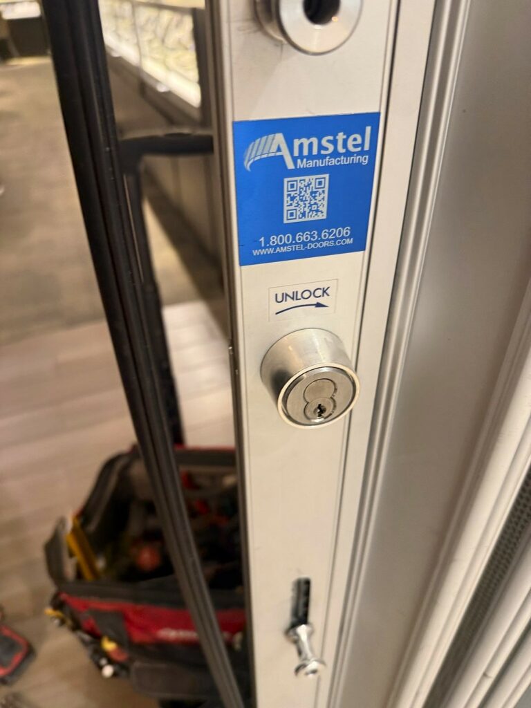 commercial door lock adjustment mississauga ontario locksmith service